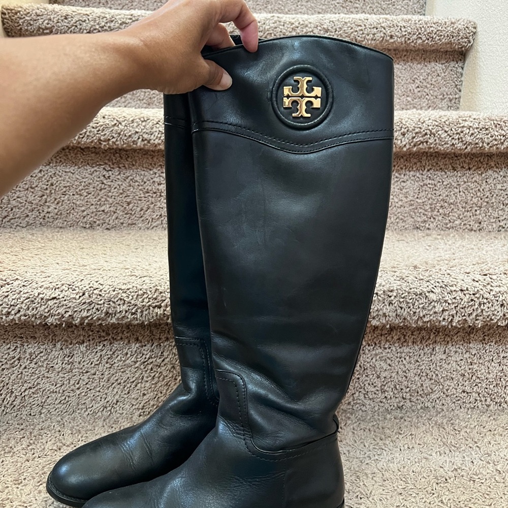 Women’s boots